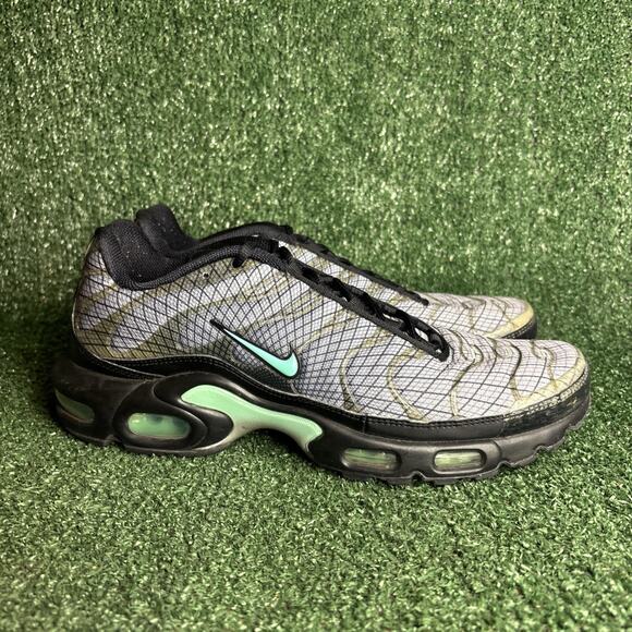 Nike Air Max Plus Spirograph Black Green Sneakers Trainer Men Size 10.5 main image 10